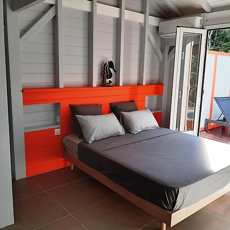 Caraibes Cottages Corail Piscine Privee A 900M De La Plage De Grande Anse Десе Екстериор снимка