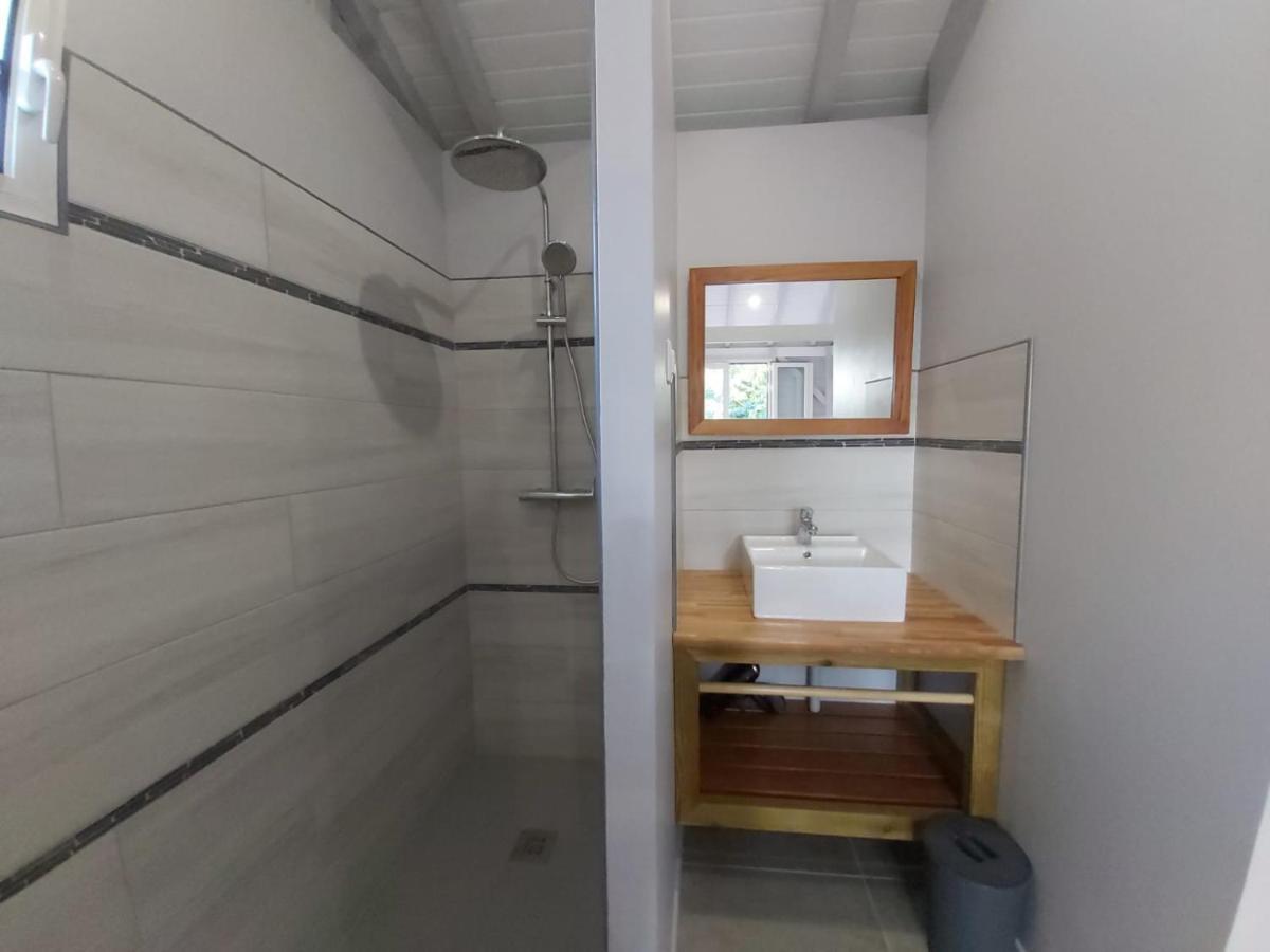 Caraibes Cottages Corail Piscine Privee A 900M De La Plage De Grande Anse Десе Екстериор снимка